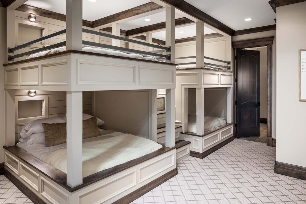 elegant mountain modern bunk room