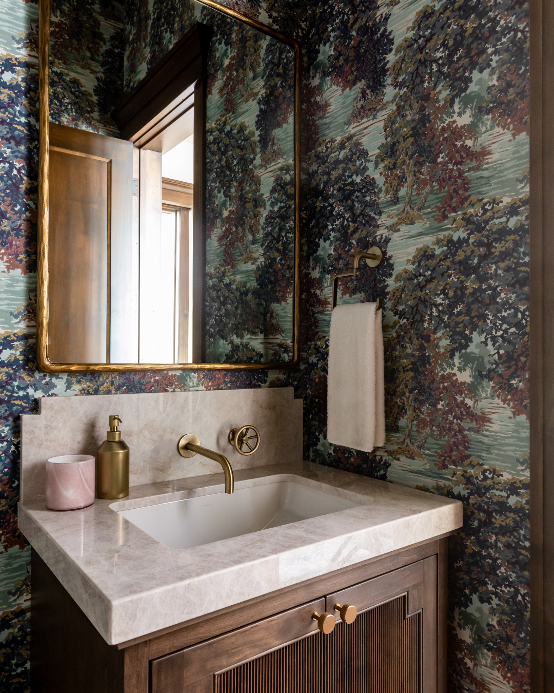 2Explore the bold, elegant wallpapers of Sapphire Ridge - Bond Design Company - Park City Interior Design Explore the bold, elegant wallpapers of Sapphire Ridge - Bond Design Company - Park City Interior Design