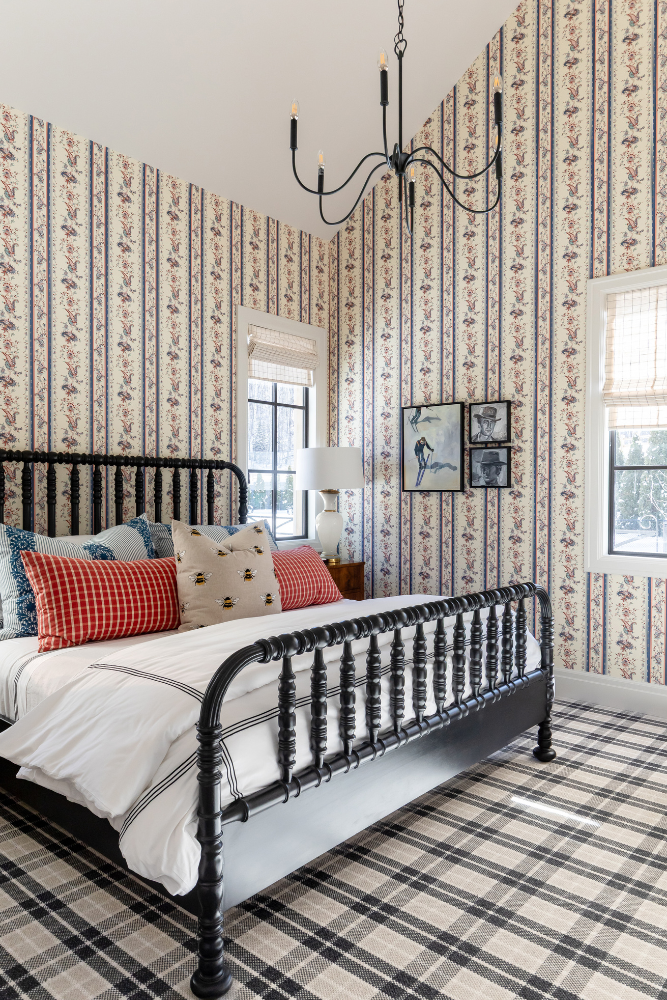 The Floral Wallcoverings Of Laurel Creek - Bond Design Company The Floral Wallcoverings Of Laurel Creek - Bond Design Company